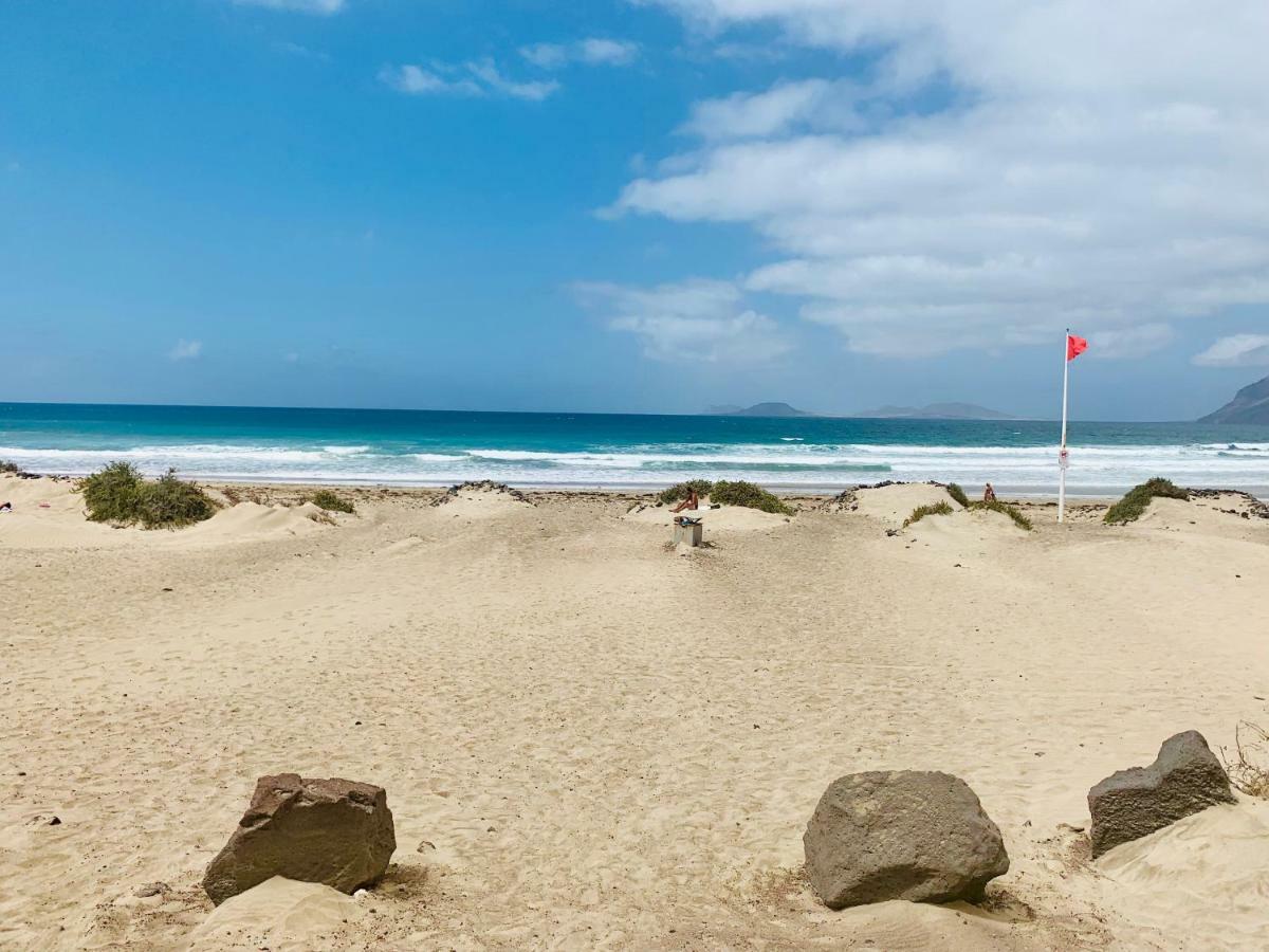 Fcg20, Famara Beach Bagian luar foto